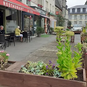 Le Xiv 3*, Pontorson Frankreich