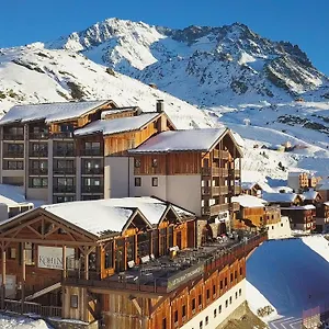 Hotel Koh-i Nor By Les Etincelles *****